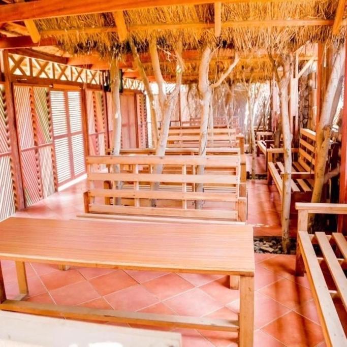 Dc Ambassadors Hotel Dawhwenya Exterior foto